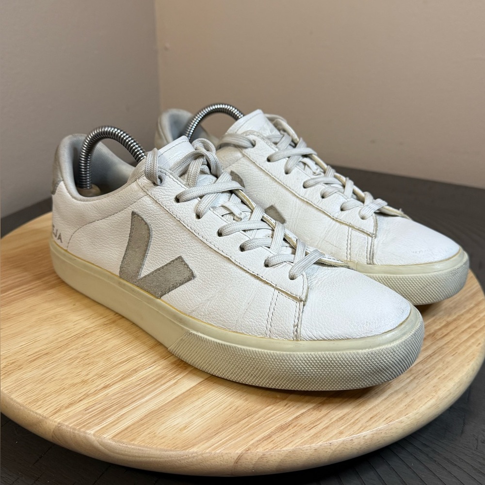 Veja Women’s Campo Leather White Natural shoes